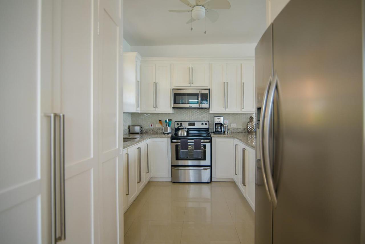 Appartamento Ocho Rios Penthouse At Whispering Seas Esterno foto